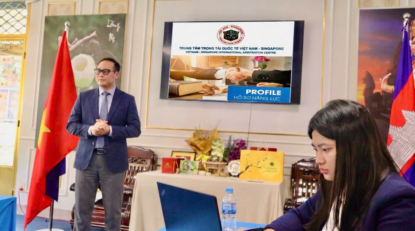 Trung tâm Trọng tài Quốc tế Việt Nam – Singapore làm việc với Tham tán Thương mại Campuchia tại TP. Hồ Chí Minh